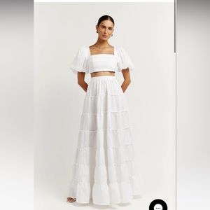 Dissh Aisle White Linen Top and Skirt